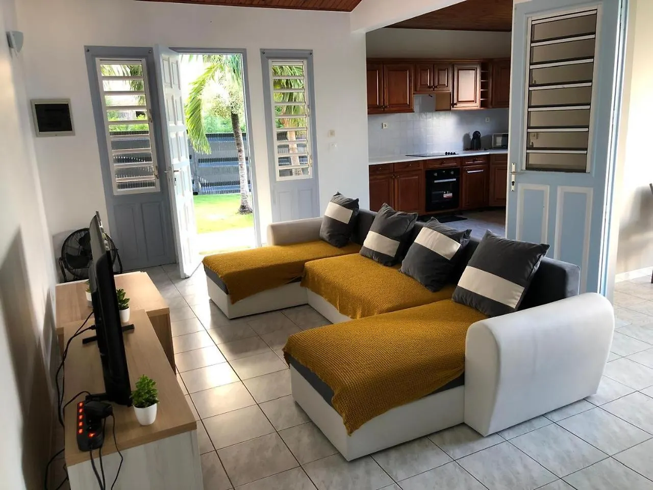 Charmante Villa Avec Jacuzzi, Jardin Et Bbq Le Vauclin Martinique